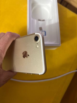 iPhone 7 32GB Dorado Batería 100%