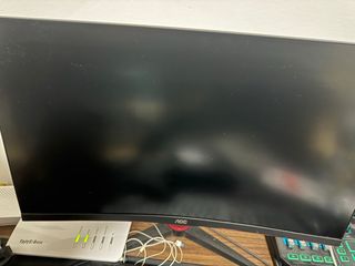 Monitor AOC 27 pollici curvo 0.5 ms 240hz
