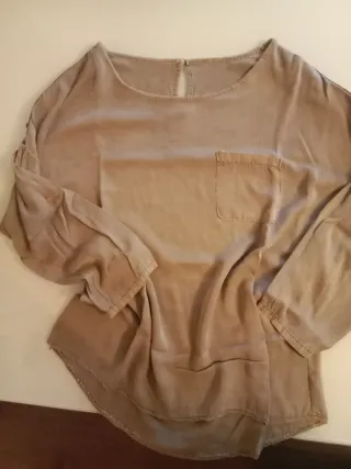 Blusa verde manga francesa