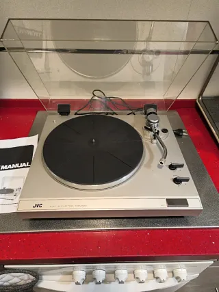 Tocadiscos JVC LA-11 Made in Japan 50Hz