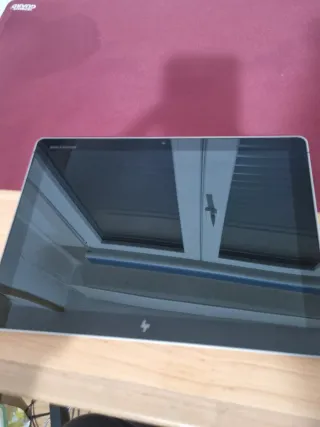 HP EliteBook 1012 G2 Portátil