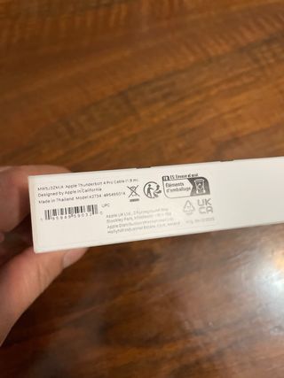 Cable Thunderbolt 4 Pro 1.8m Apple