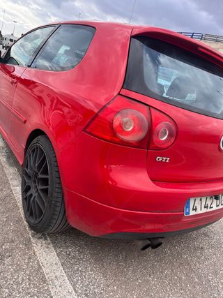 Volkswagen Golf 2005