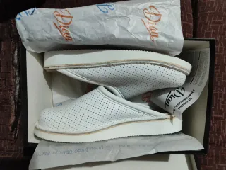 Zuecos Anatómicos Dian Blancos.