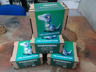 Karonkids: Velociraptor Paint and Build kit