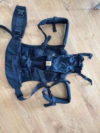 Mochila Ergobaby ADAPT Multi-Posición