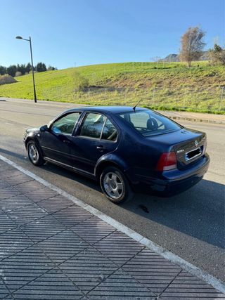 Volkswagen Bora 2.0i 115cv 2001