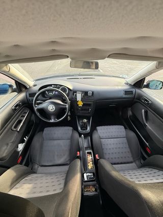 Volkswagen Bora 2.0i 115cv 2001