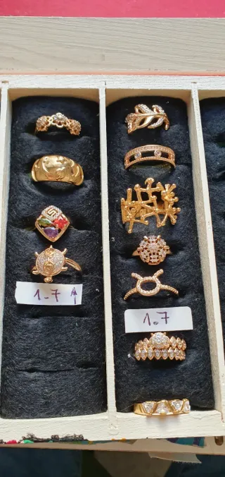 Anillos dorados bisutería fina