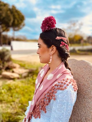 Mantoncillo Flamenca Piquillo Rosa y Blanco