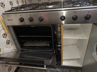 Cocina de gas con horno