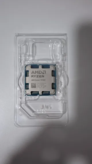 AMD Ryzen 7 9700X CPU