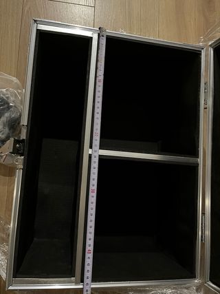 Flightcase 46x35x30 cm con compartimentos