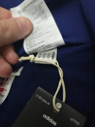 Chaqueta Real Madrid Adidas Azul y Dorada