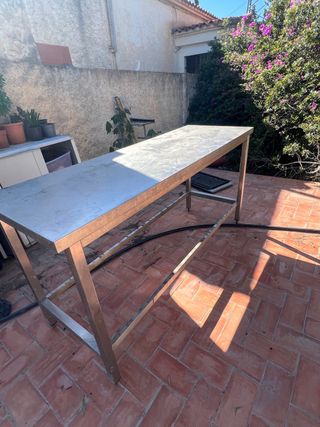 Mesa de acero inoxidable