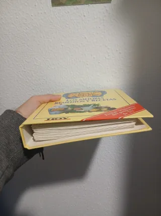 Libro antiguo de recetas y remedios de la abuela