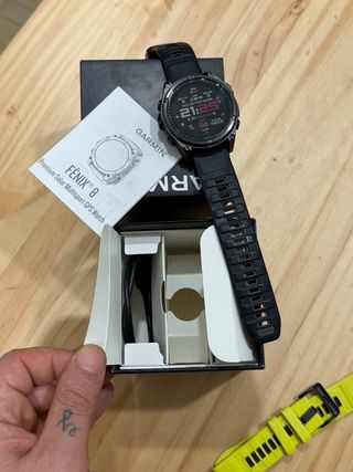 Garmin Fenix 8 Solar Sapphire MIP 47mm Nero/Giallo