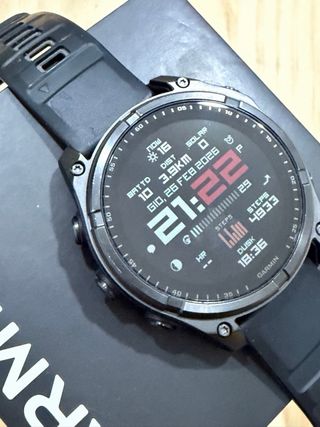 Garmin Fenix 8 Solar Sapphire MIP 47mm Nero/Giallo