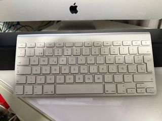 Imac 21 2013 + Teclado Inalámbrico