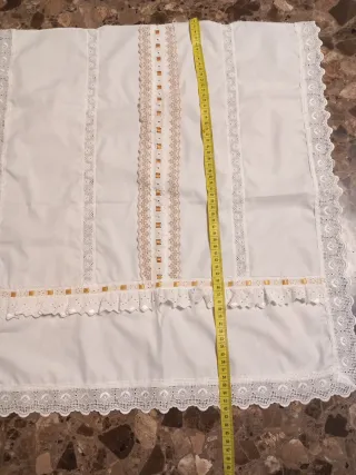 Manteleta Huertana Blanca y beig