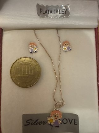 Conjunto Niña Flor Collar y Pendientes