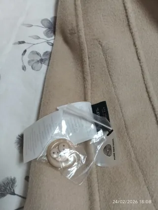 Abrigo beige largo sin estrenar