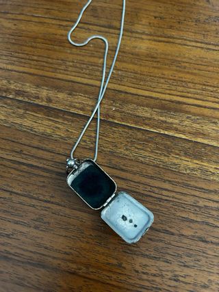 Charm con ciondolo inciso vintage