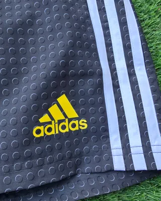 Pantalón corto Adidas Lego