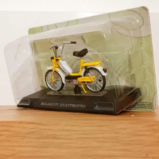 Miniatura Malaguti Quattrotto 1:18 - Nueva
