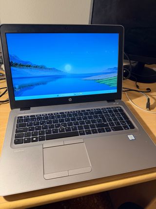 Ordenador portatil HP I7 16GB RAM