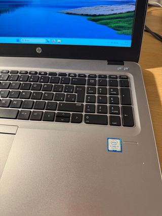 Ordenador portatil HP I7 16GB RAM