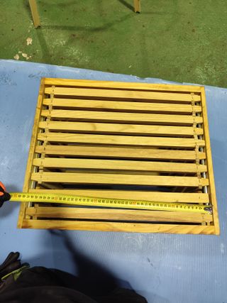 Alza colmena Dadant con cuadros