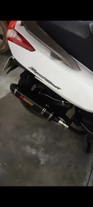 Escape Akrapovič Kymco Super Dink 125