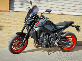 Yamaha MT09 Negra/Gris
