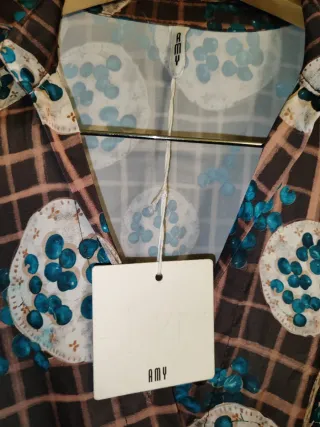 Vestido cruzado con cinturón talla L