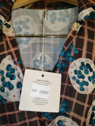 Vestido cruzado con cinturón talla L