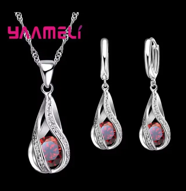 Conjunto Plata 925 con Rubí Rojo