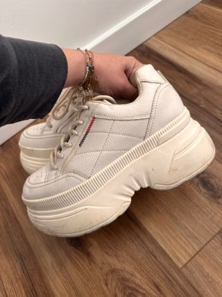 Zapatillas plataforma blancas