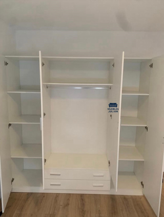 Armadi con 2, 3 e 4 ante in offerta