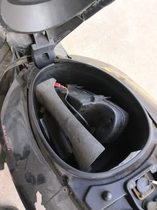 Aprilia SR Agua para restaurar