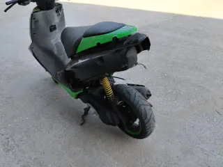 Aprilia SR Agua para restaurar