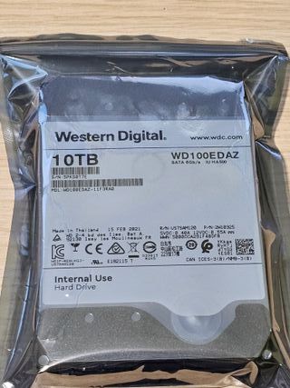 Disco Duro Interno Western Digital 10TB WD100EDAZ