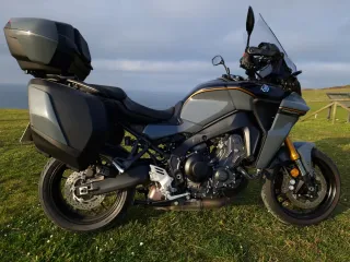 Yamaha Tracer 9 GT+ Gris/Negro