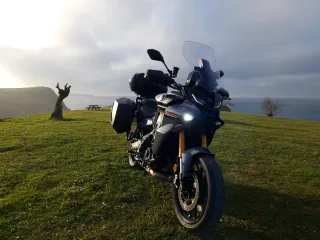 Yamaha Tracer 9 GT+ Gris/Negro