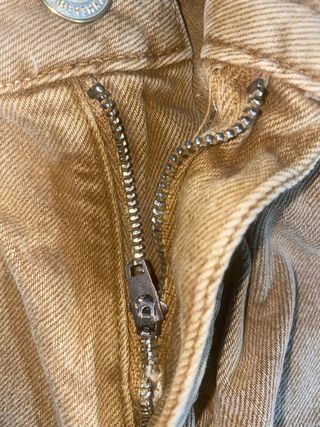 Vaqueros rectos beige