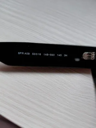 Gafas de sol Prada negras