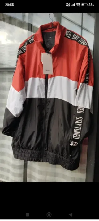 Chaqueta Bomber Bershka Chico