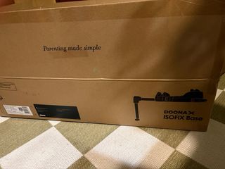 Doona X + Base ISOFIX inutilizzato