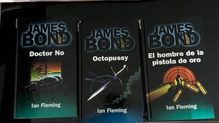 Colección completa Novelas James Bond mas regalo