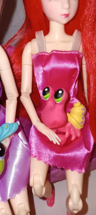 4 Muñecas + 4 Littlest Pet Shop